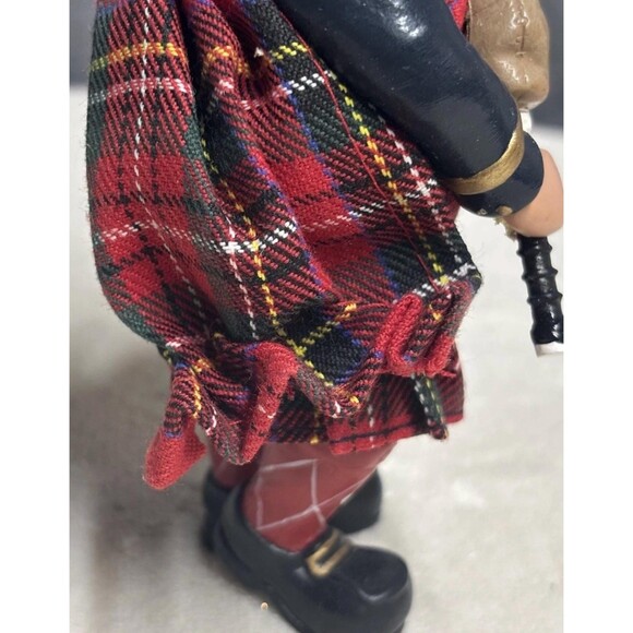 Possible Dreams Clothtique Scottish Santa Ornament 2000 - Picture 9 of 14